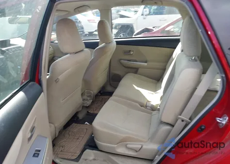 2014 Toyota Prius V Three from USA, damaged, VIN JTDZN3EU5EJ010725